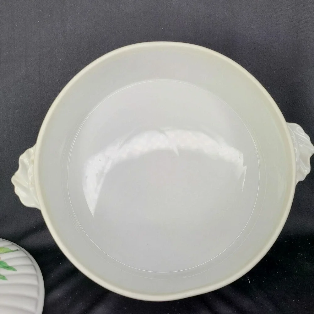 Shafford Covered Casserole Serving Dish Herbs and Spices Ribbed Porcelain‎ Round